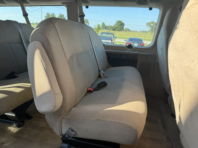 2014 Ford E-350 Quigley 4x4 Bus 4WD XLT Collinsville OK