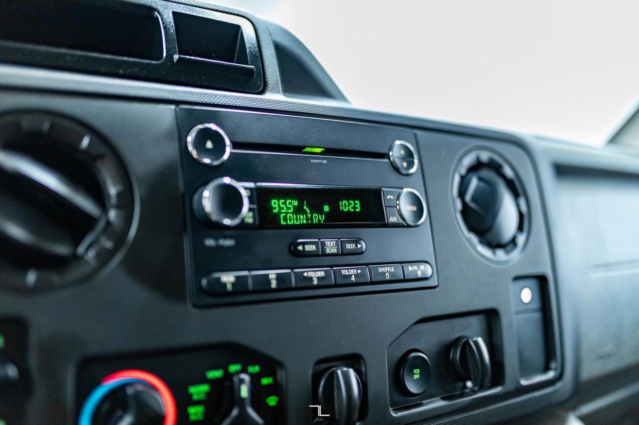 2014 Ford E-350 XL Extended 15 Passenger Van Red Deer AB