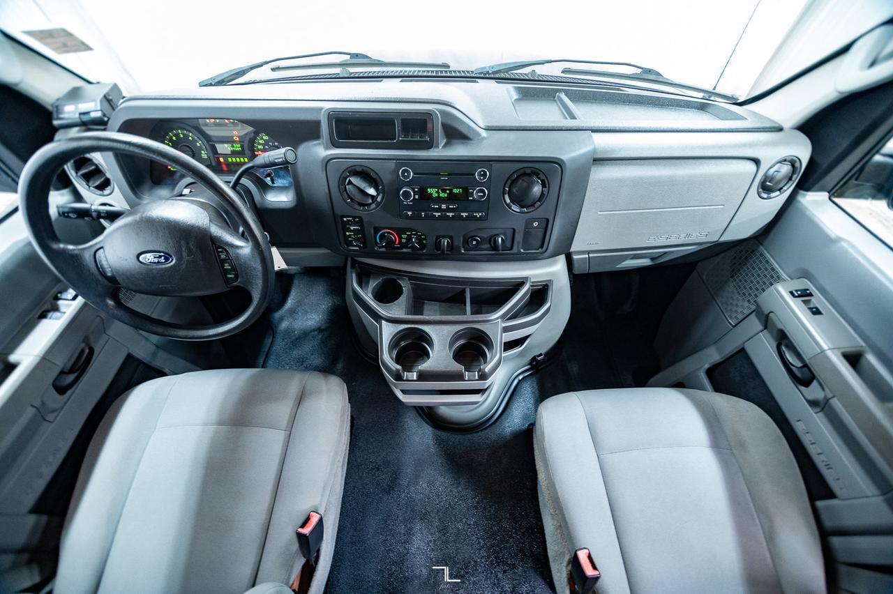 2014 Ford E-350 XL Extended 15 Passenger Van Red Deer AB