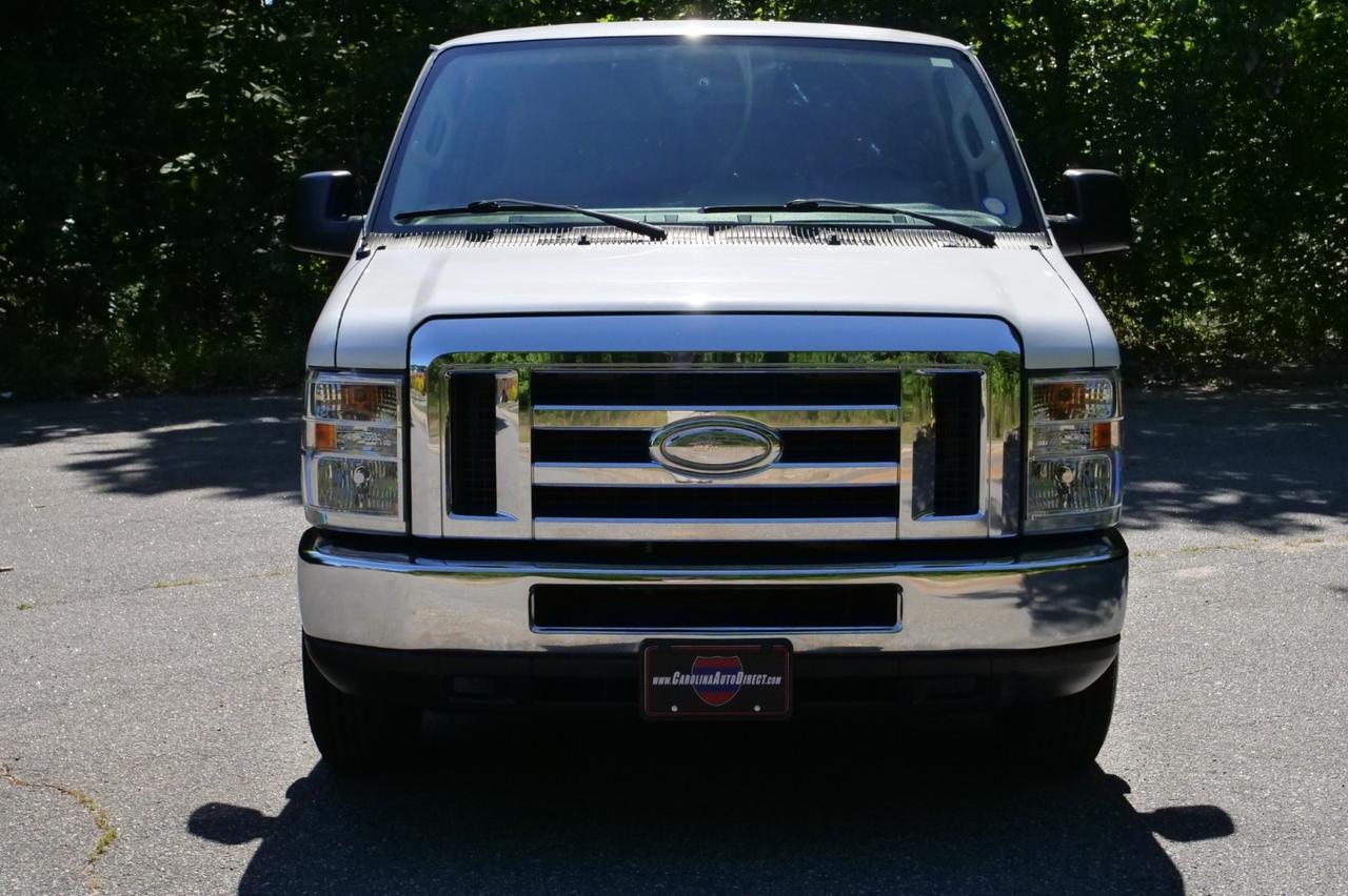 2014 Ford E-350 XLT / 12 Passenger / 5.4L V8! Lincolnton NC