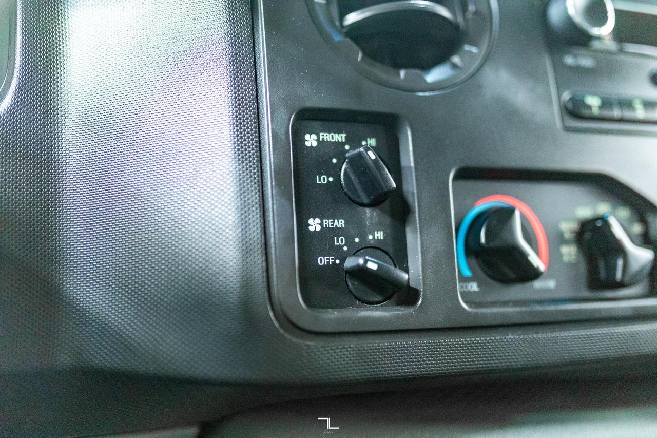 2014 Ford E-350 XLT 15 Passenger Red Deer AB