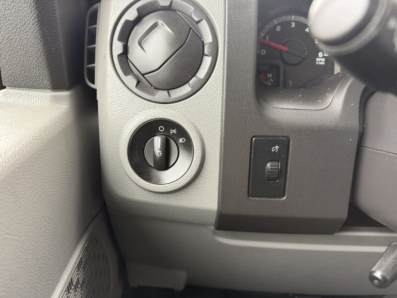 2014 Ford E-450 Passenger Bus w/ Wheelchair Lift 72k mi's Collinsville OK