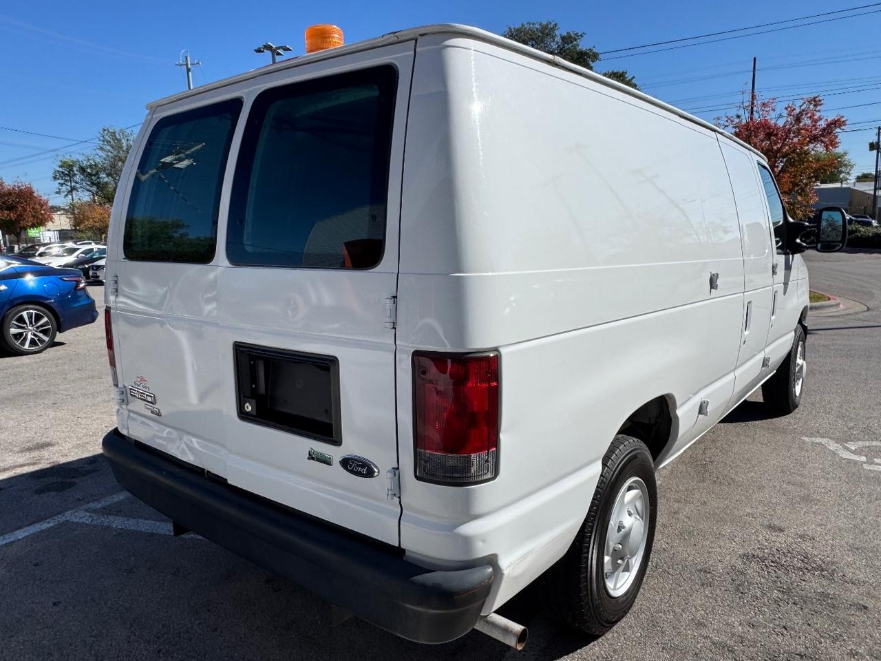 2014 Ford Econoline Cargo Van Commercial Austin TX