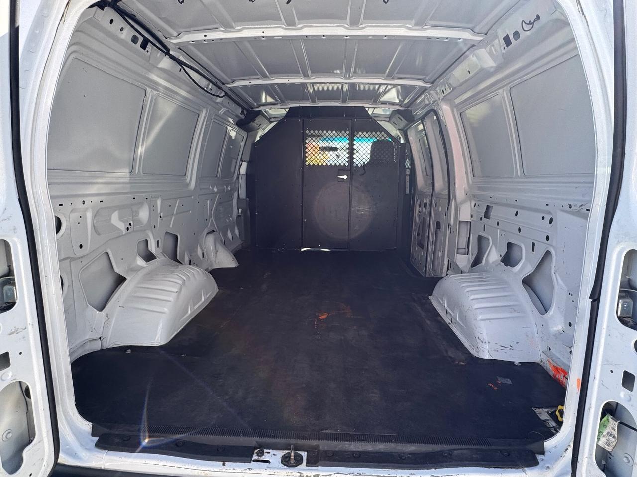 2014 Ford Econoline Cargo Van Commercial Austin TX