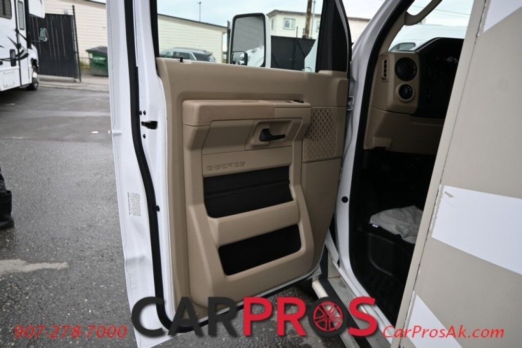2014 Ford Econoline Commercial Cutaway Anchorage AK