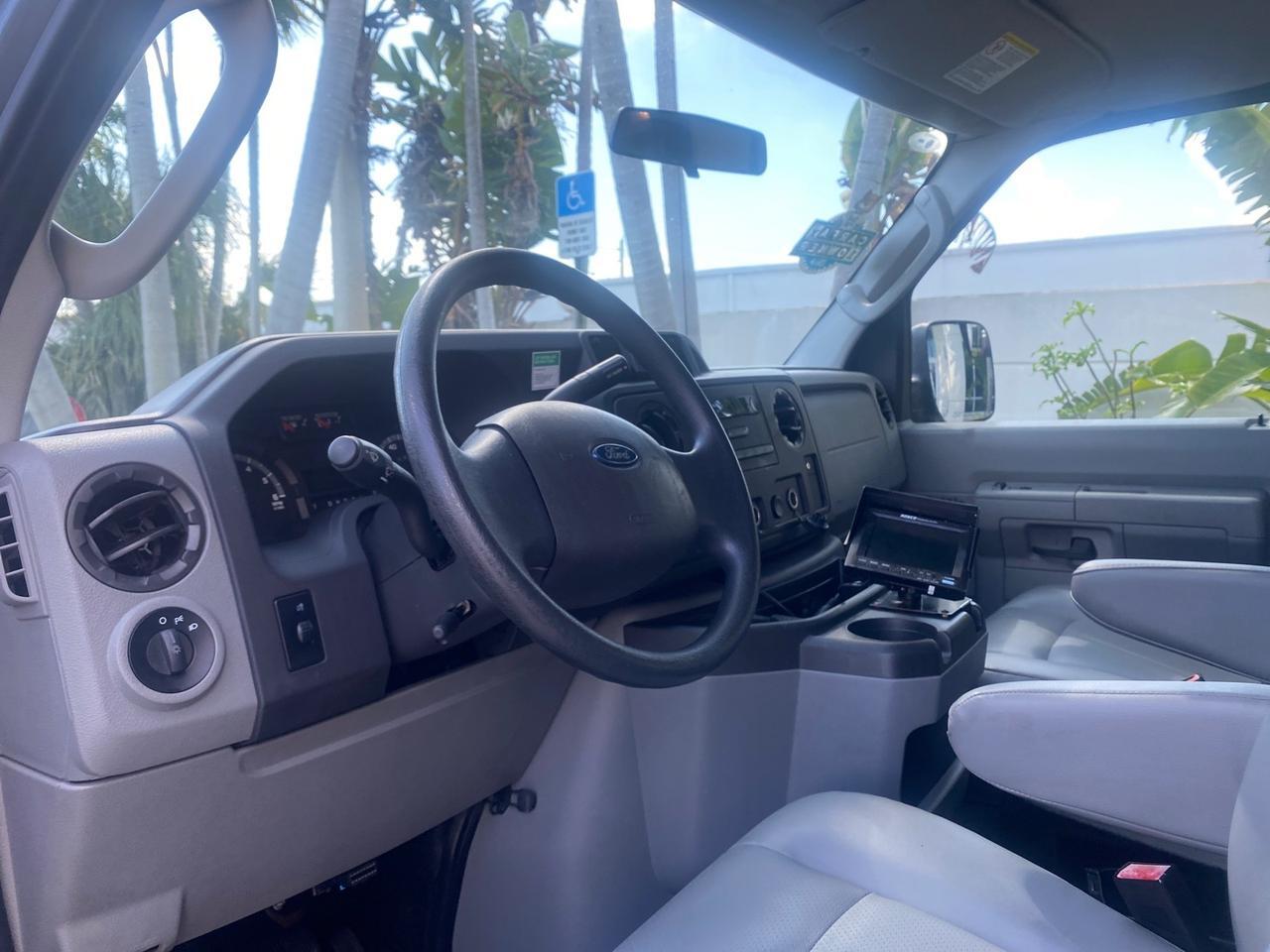 2014 Ford Econoline E 350 HI TOP HANDICAP VAN LOW MILES 34,875 1 OWNER Pompano Beach FL