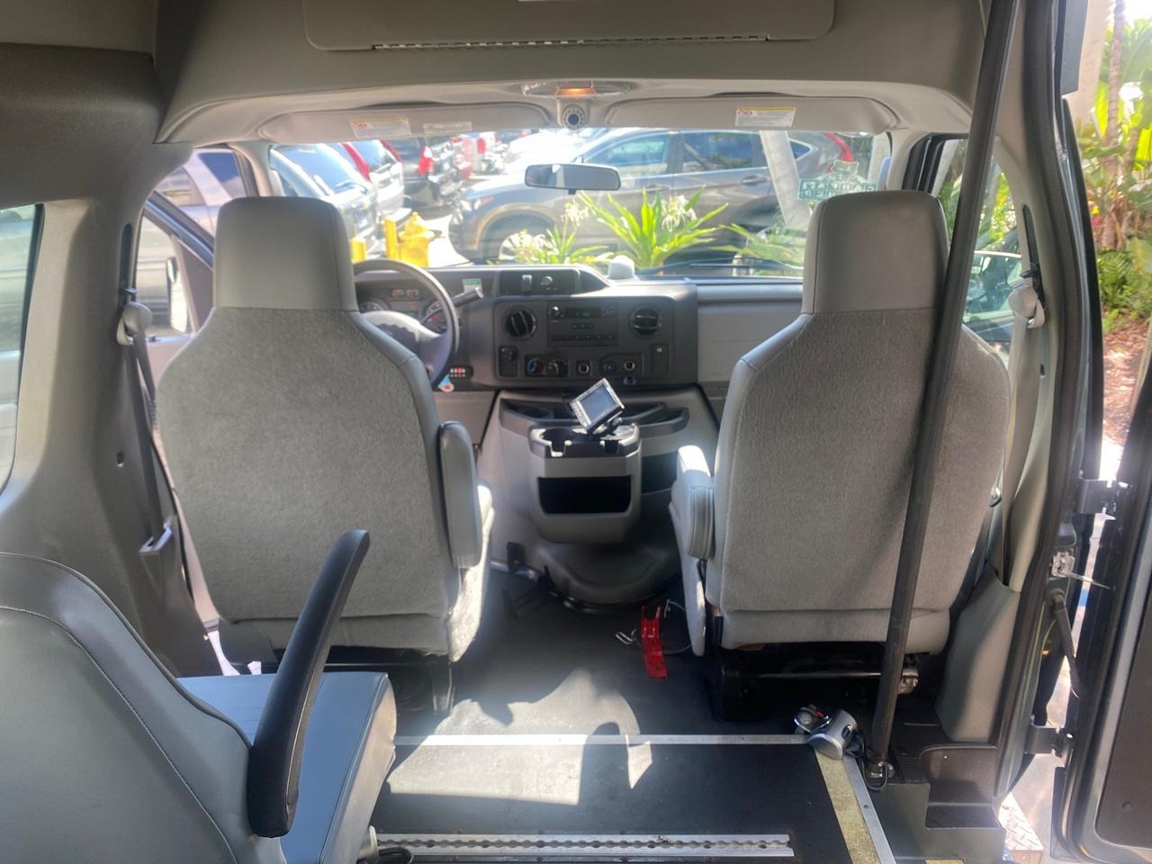 2014 Ford Econoline E 350 HI TOP HANDICAP VAN LOW MILES 34,875 1 OWNER Pompano Beach FL