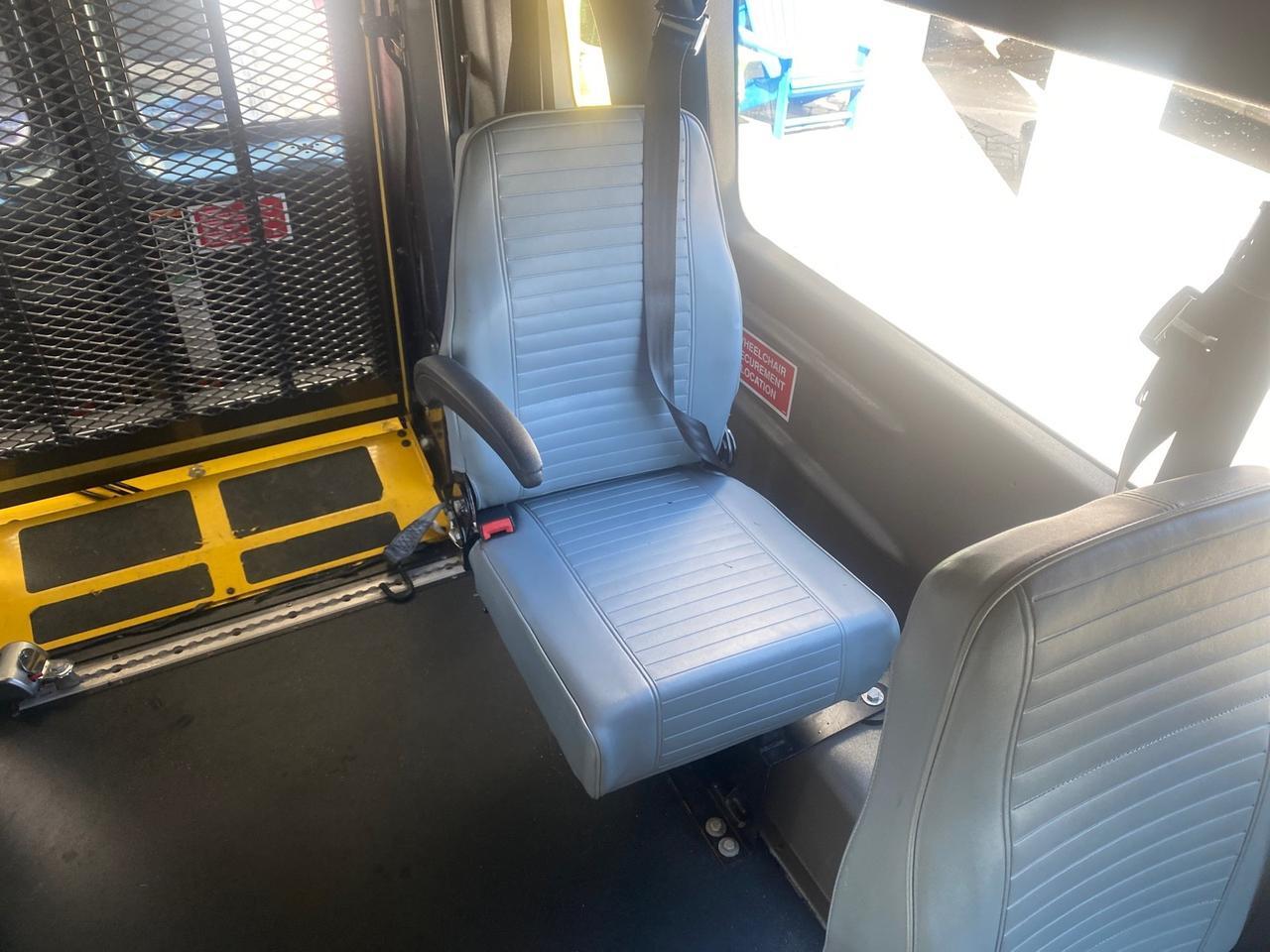 2014 Ford Econoline E 350 HI TOP HANDICAP VAN LOW MILES 34,875 1 OWNER Pompano Beach FL