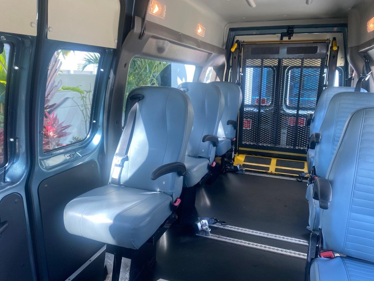 2014 Ford Econoline E 350 HI TOP HANDICAP VAN LOW MILES 34,875 1 OWNER Pompano Beach FL