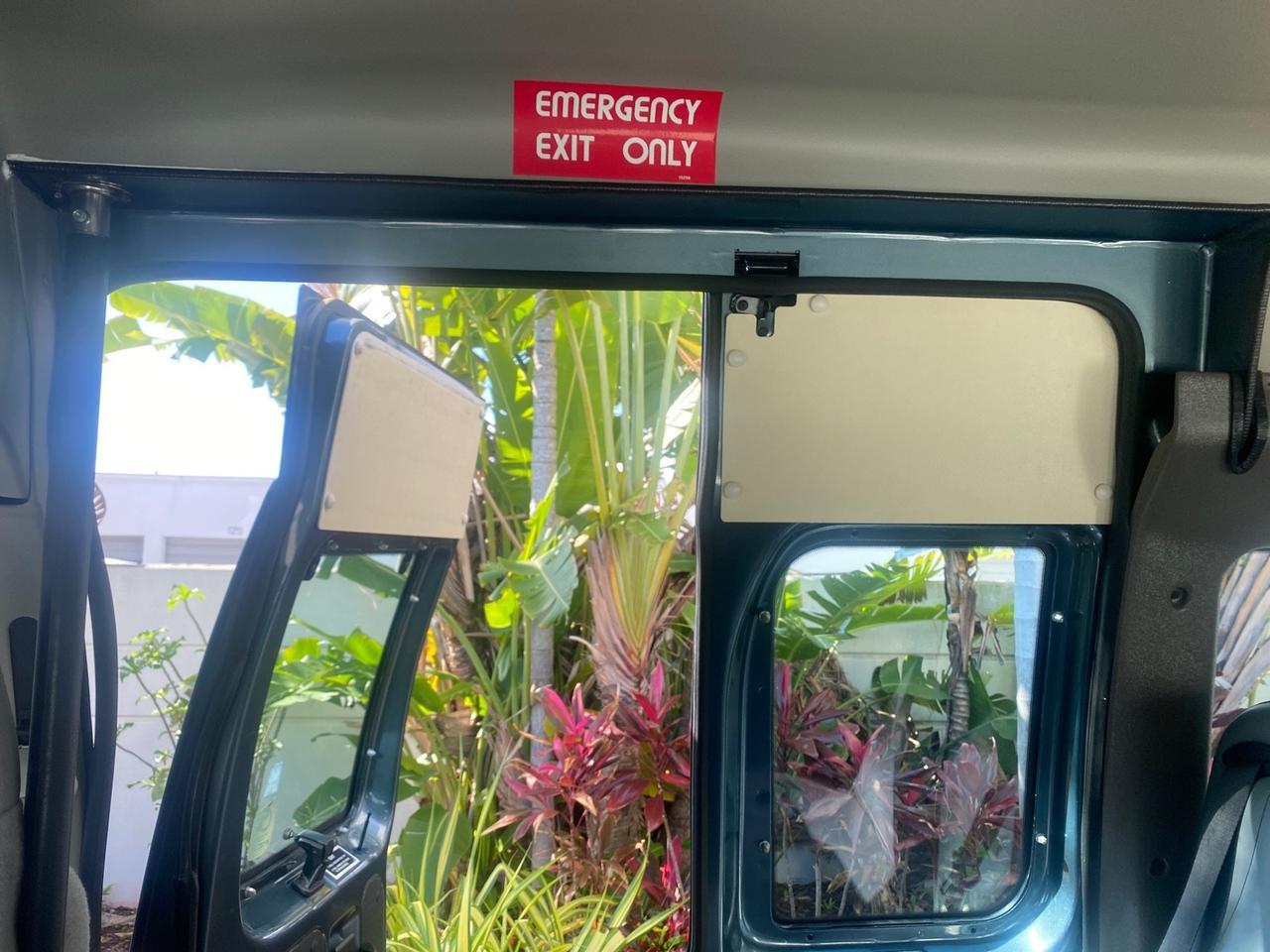 2014 Ford Econoline E 350 HI TOP HANDICAP VAN LOW MILES 34,875 1 OWNER Pompano Beach FL