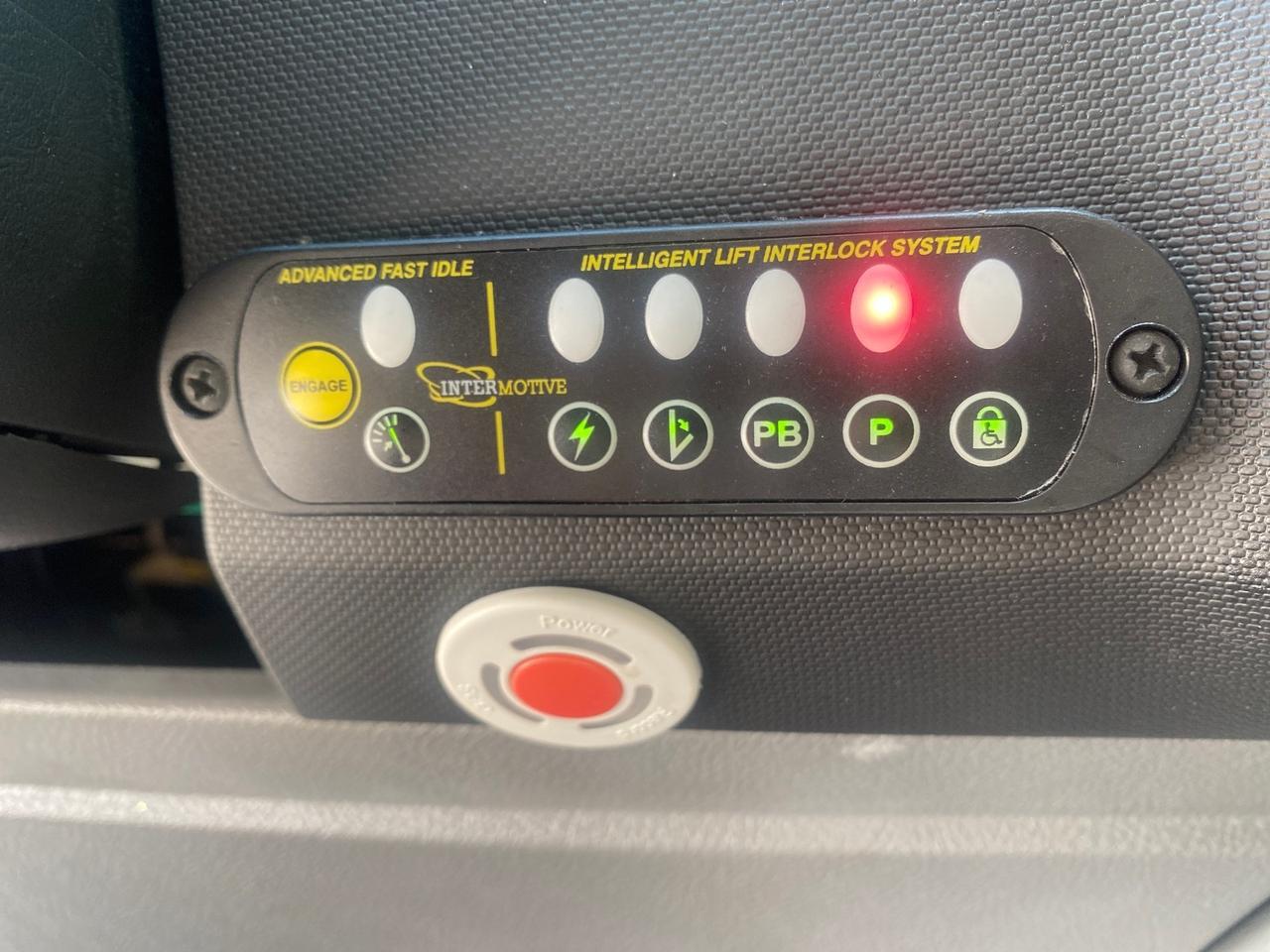 2014 Ford Econoline E 350 HI TOP HANDICAP VAN LOW MILES 34,875 1 OWNER Pompano Beach FL