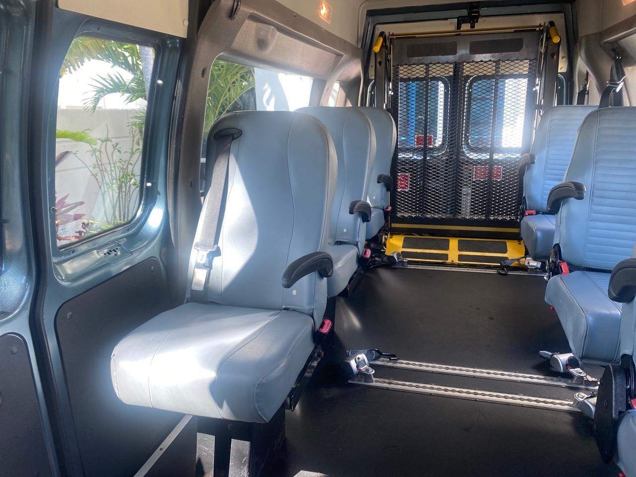 2014 Ford Econoline E 350 HI TOP HANDICAP VAN LOW MILES 34,875 1 OWNER Pompano Beach FL