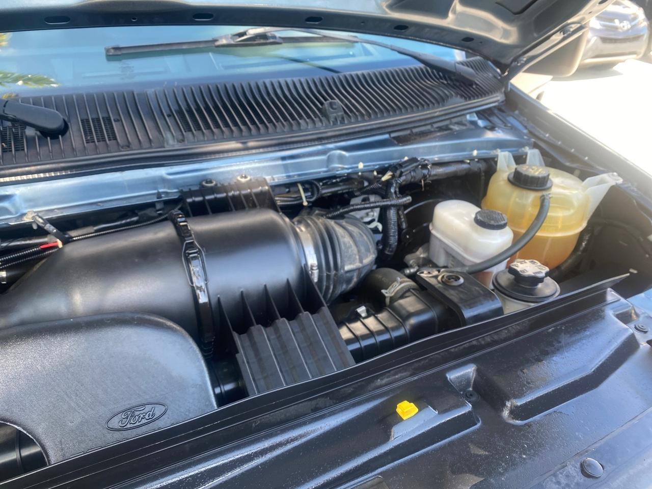 2014 Ford Econoline E 350 HI TOP HANDICAP VAN LOW MILES 34,875 1 OWNER Pompano Beach FL