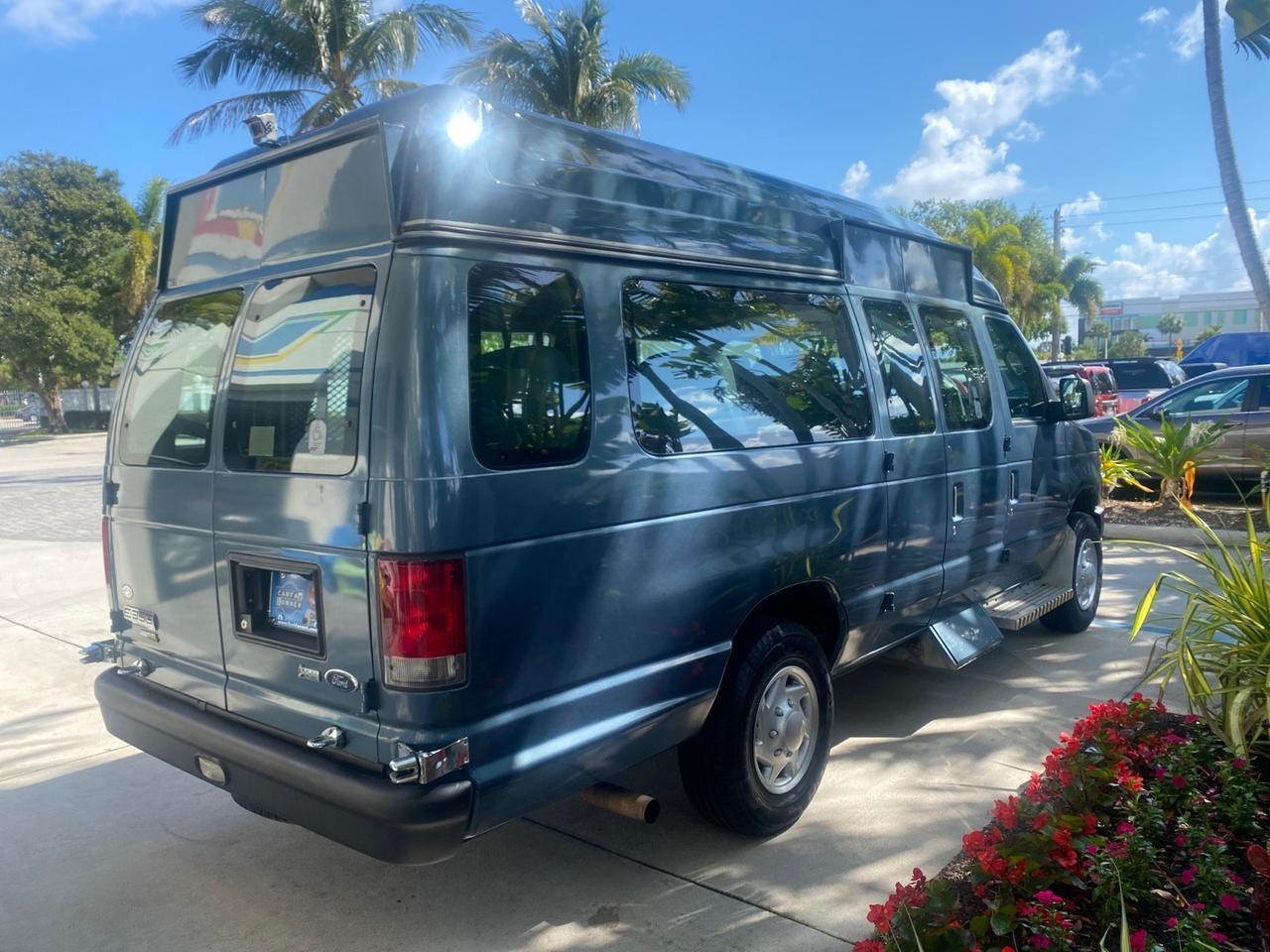 2014 Ford Econoline E 350 HI TOP HANDICAP VAN LOW MILES 34,875 1 OWNER Pompano Beach FL