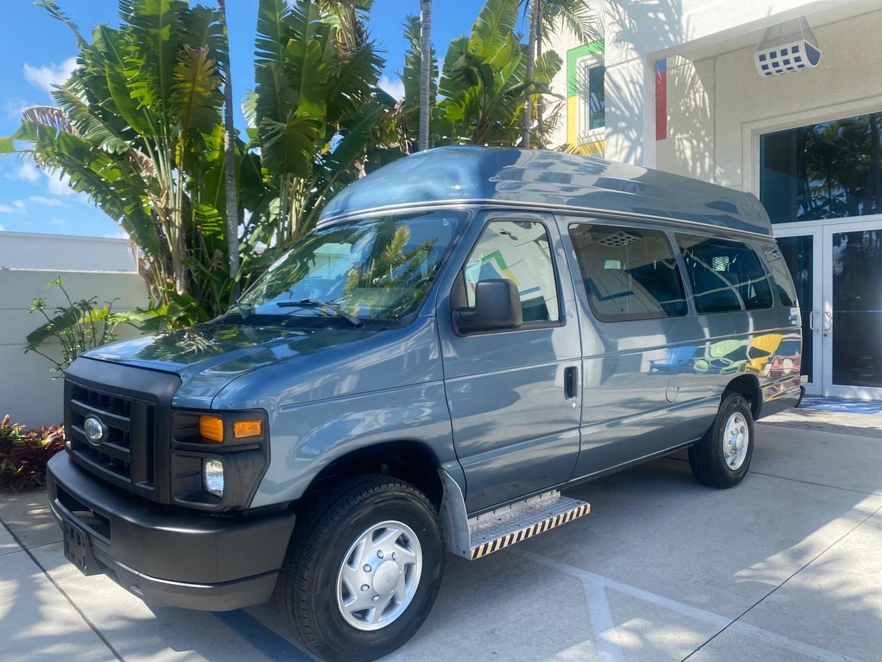 2014 Ford Econoline E 350 HI TOP HANDICAP VAN LOW MILES 34,875 1 OWNER Pompano Beach FL