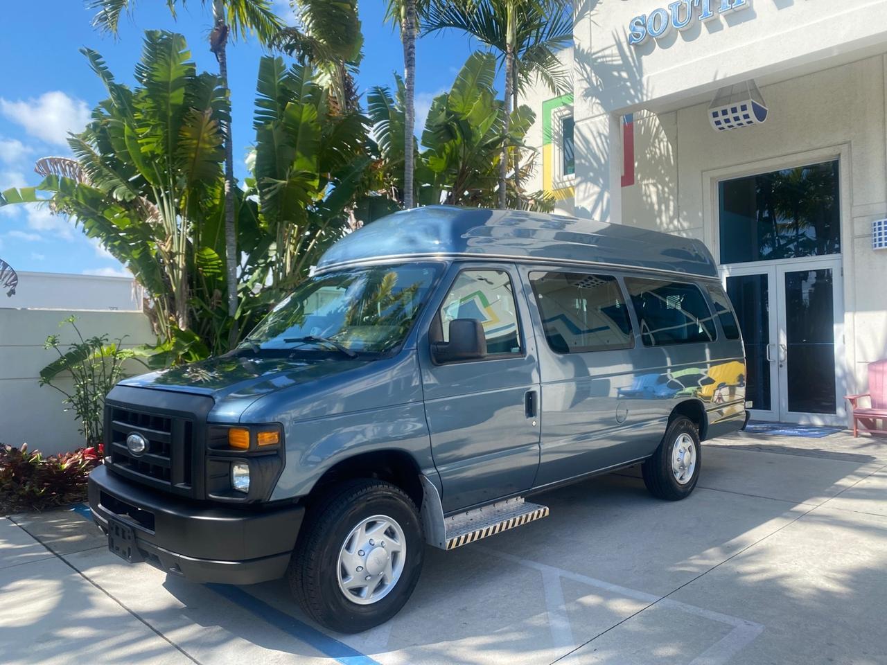 2014 Ford Econoline E 350 HI TOP HANDICAP VAN LOW MILES 34,875 1 OWNER Pompano Beach FL