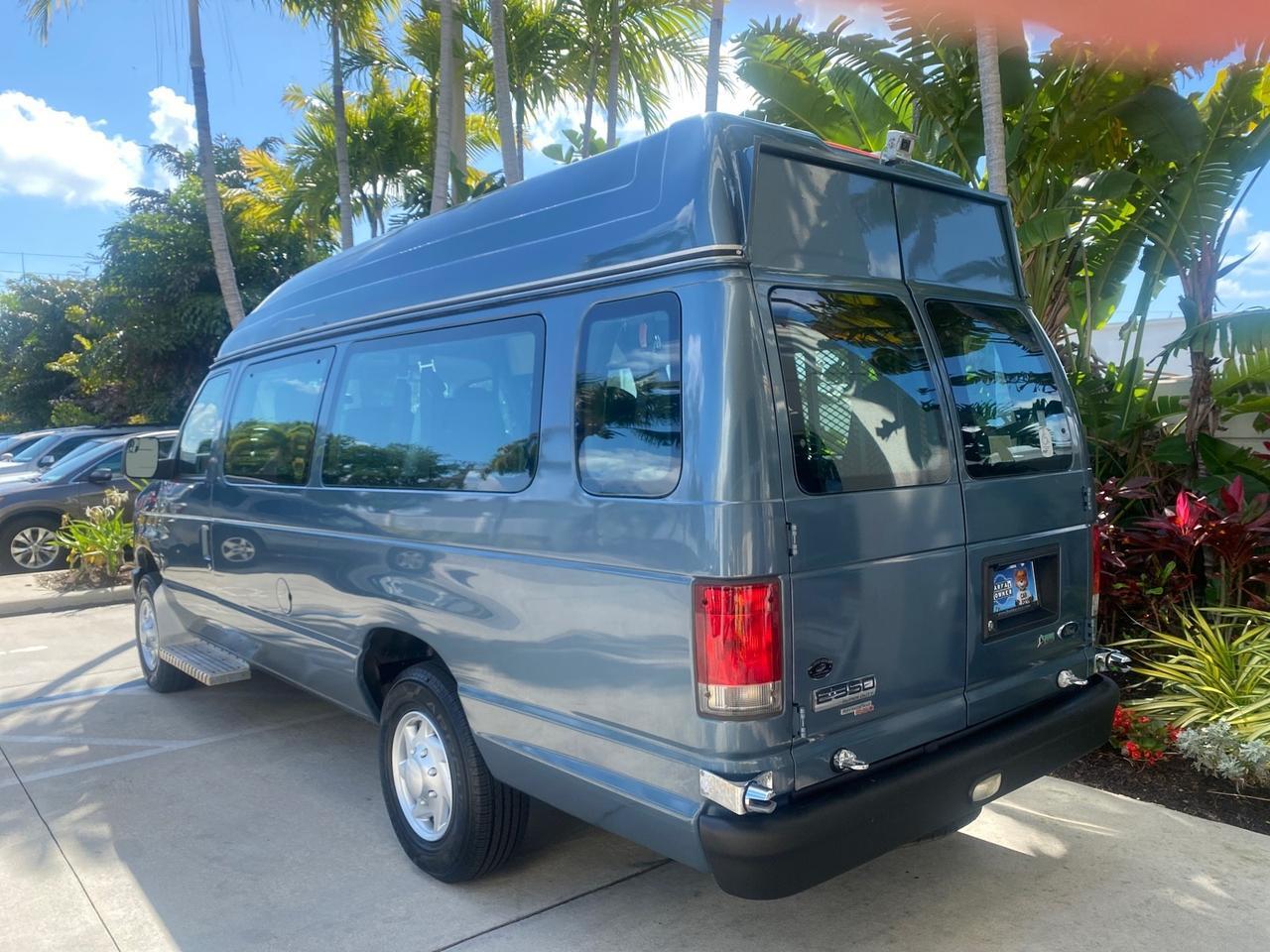 2014 Ford Econoline E 350 HI TOP HANDICAP VAN LOW MILES 34,875 1 OWNER Pompano Beach FL