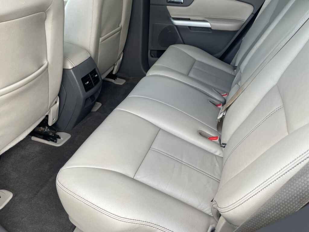 2014 Ford Edge LIMITED~CLEAN CARFAX~LEATHER SEATS~NAVIGATION~POWER DRIVER SEAT WITH MEMORY~DUAL ZONE CLIMATE CONTROL~ONLINE FINANCE AND SHIPPING AVAILABLE!!!! Sarasota FL