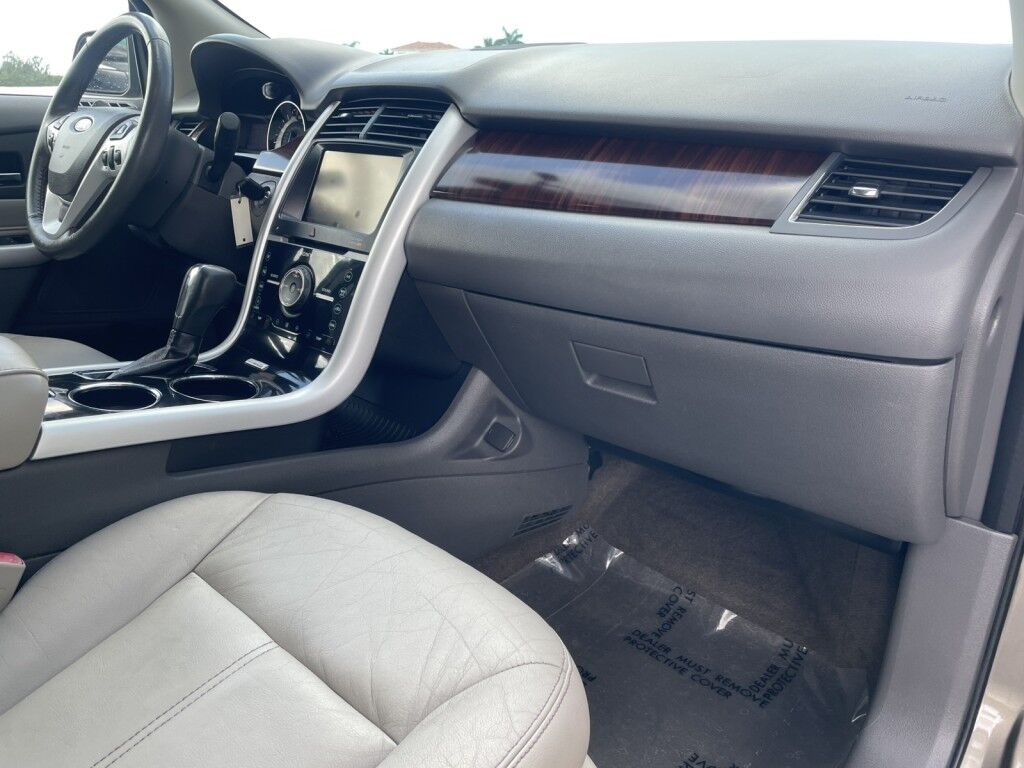 2014 Ford Edge LIMITED~CLEAN CARFAX~LEATHER SEATS~NAVIGATION~POWER DRIVER SEAT WITH MEMORY~DUAL ZONE CLIMATE CONTROL~ONLINE FINANCE AND SHIPPING AVAILABLE!!!! Sarasota FL