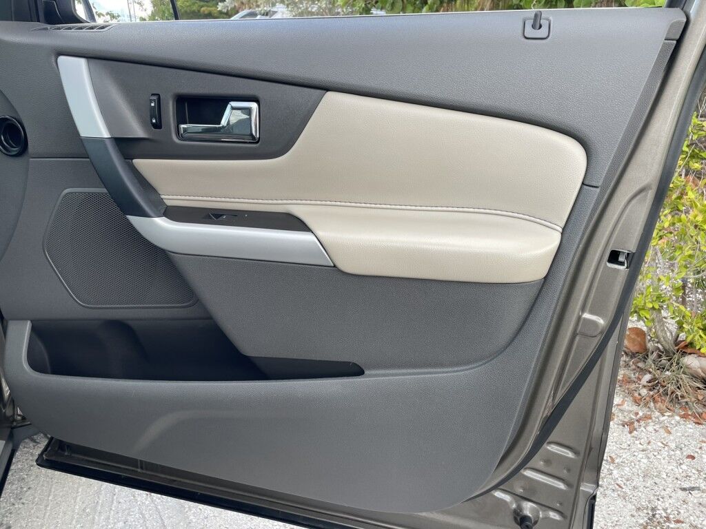 2014 Ford Edge LIMITED~CLEAN CARFAX~LEATHER SEATS~NAVIGATION~POWER DRIVER SEAT WITH MEMORY~DUAL ZONE CLIMATE CONTROL~ONLINE FINANCE AND SHIPPING AVAILABLE!!!! Sarasota FL