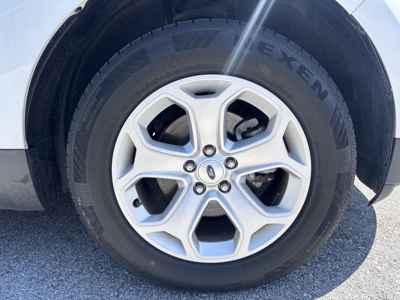 2014 Ford Edge SE Sport Utility 4D Aurora MO