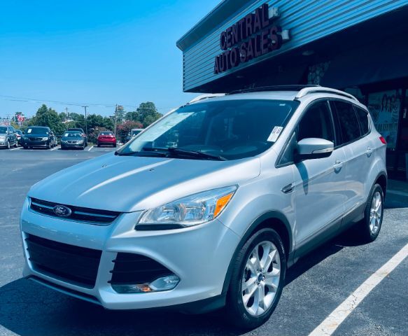 2014 Ford Escape - EVDH/ SAR Titanium