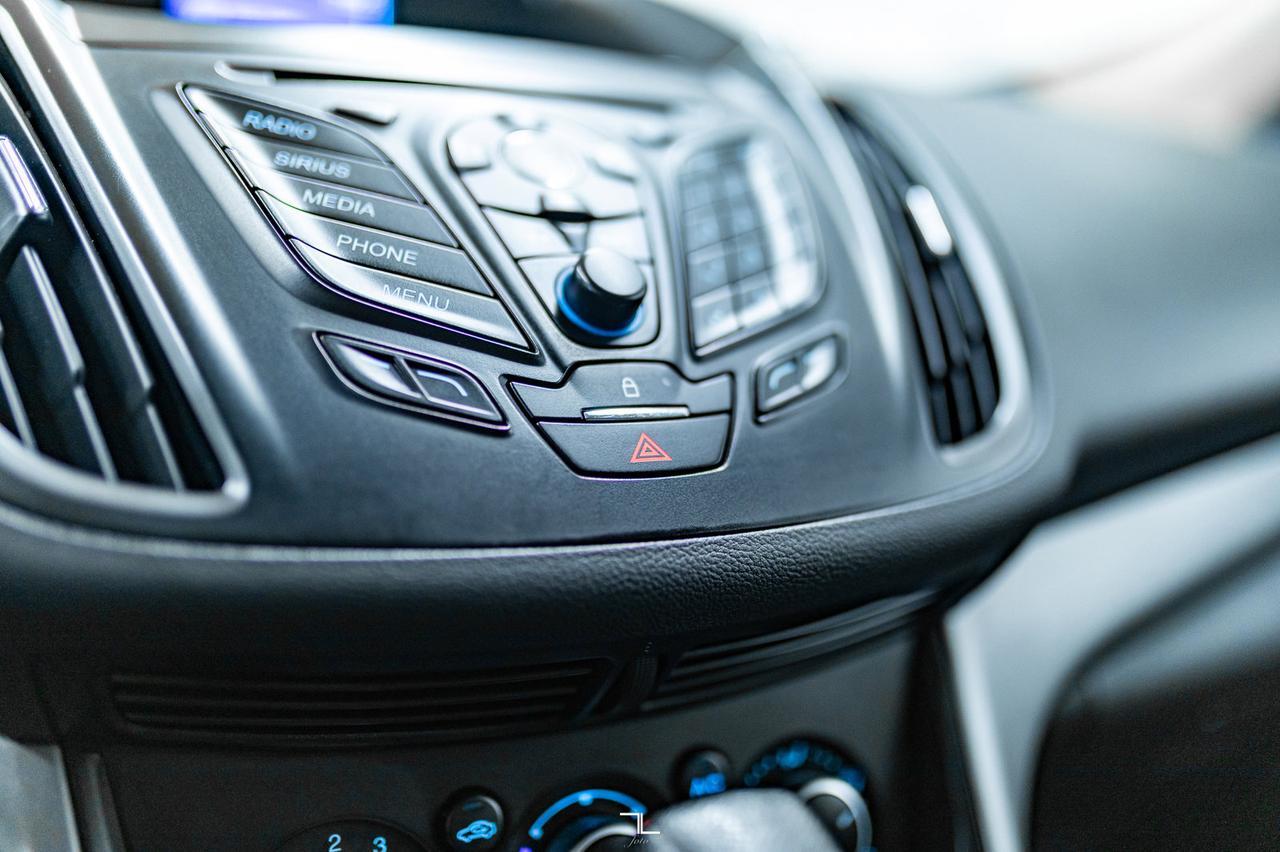 2014 Ford Escape AWD SE BCam Heated Seats Red Deer AB