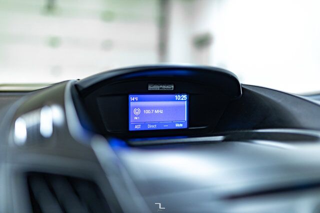 2014 Ford Escape AWD SE BCam Heated Seats Red Deer AB