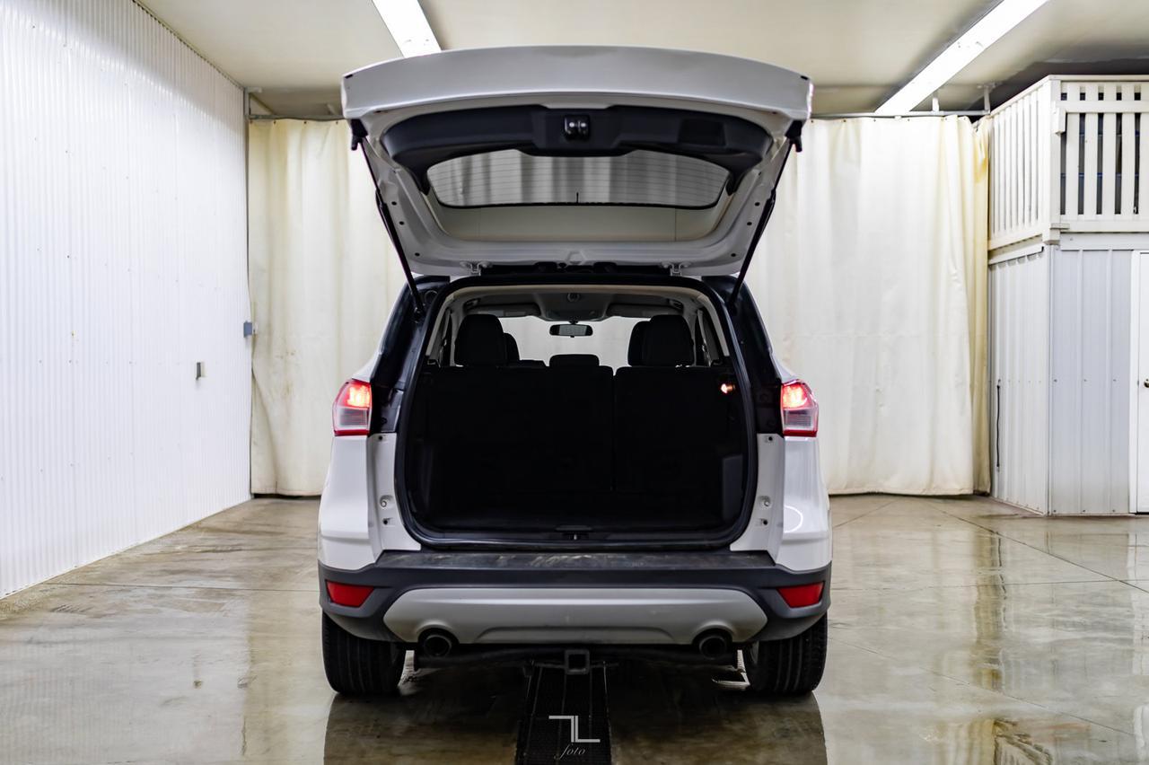 2014 Ford Escape AWD SE BCam Heated Seats Red Deer AB