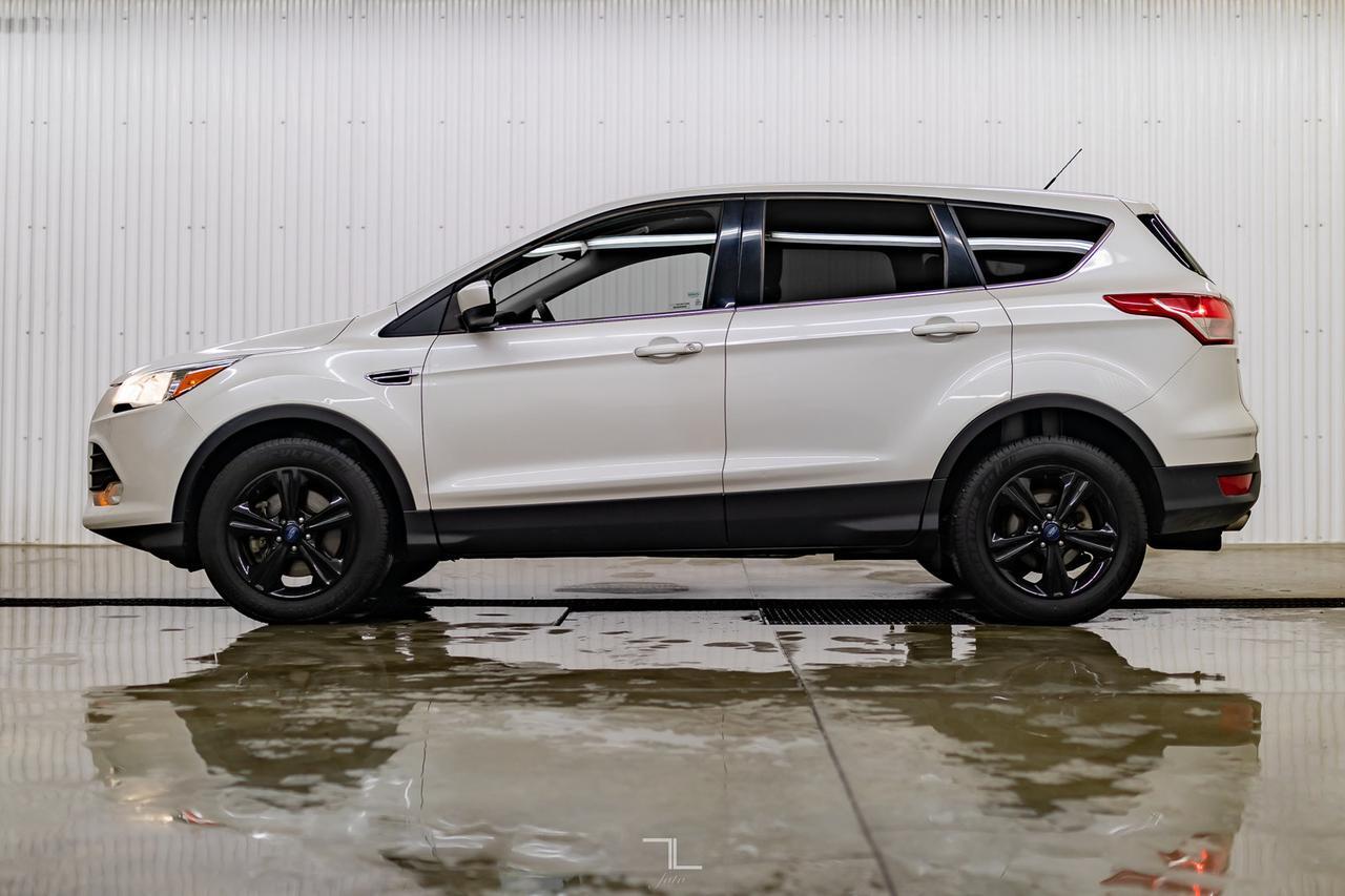 2014 Ford Escape AWD SE BCam Heated Seats Red Deer AB