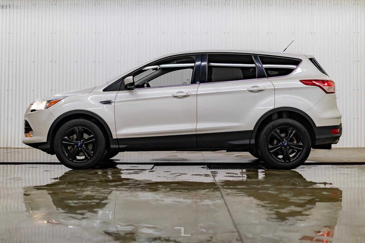 2014 Ford Escape AWD SE BCam Heated Seats Red Deer AB