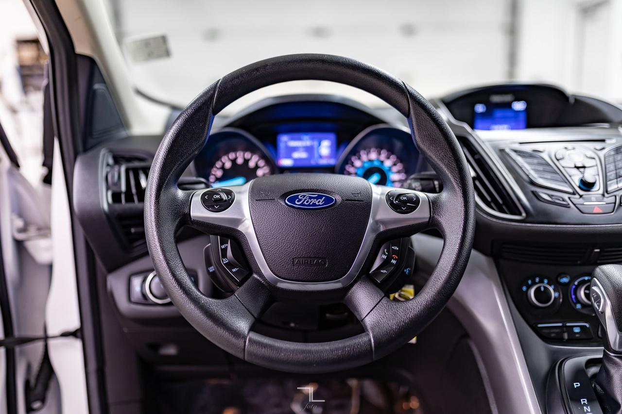 2014 Ford Escape AWD SE BCam Heated Seats Red Deer AB