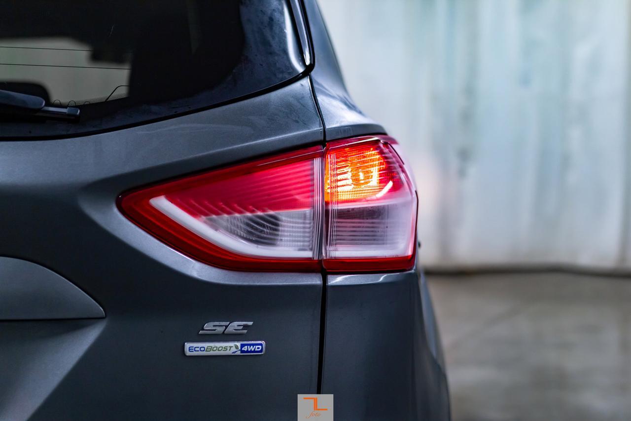 2014 Ford Escape AWD SE BCam Red Deer AB