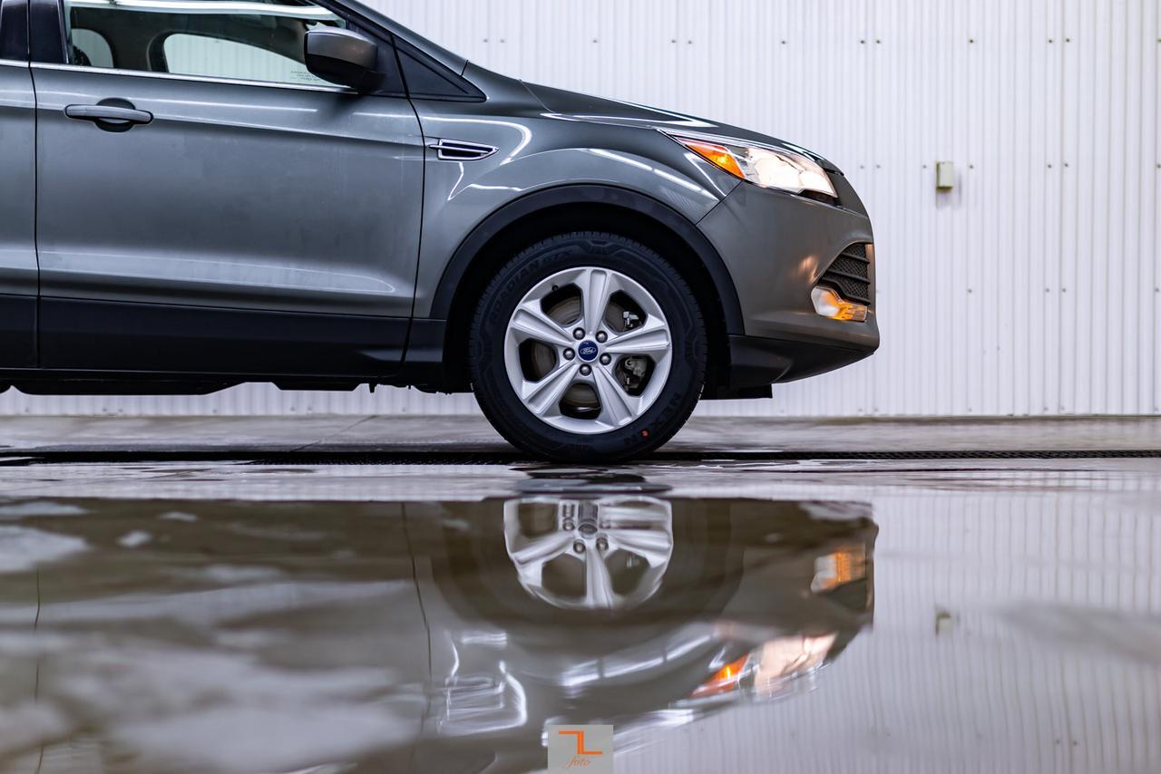 2014 Ford Escape AWD SE BCam Red Deer AB