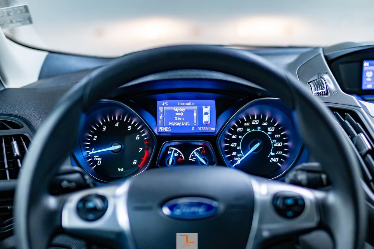 2014 Ford Escape AWD SE BCam Red Deer AB