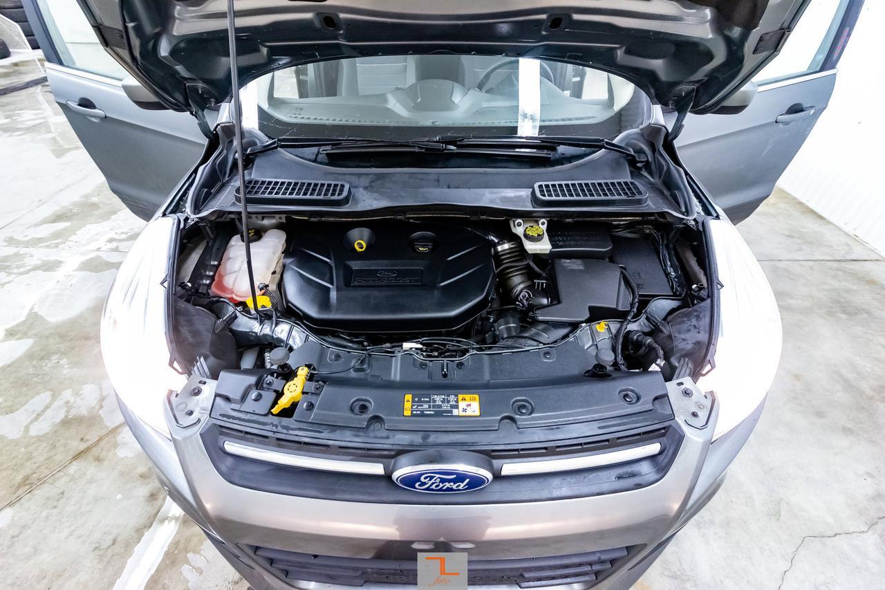 2014 Ford Escape AWD SE BCam Red Deer AB