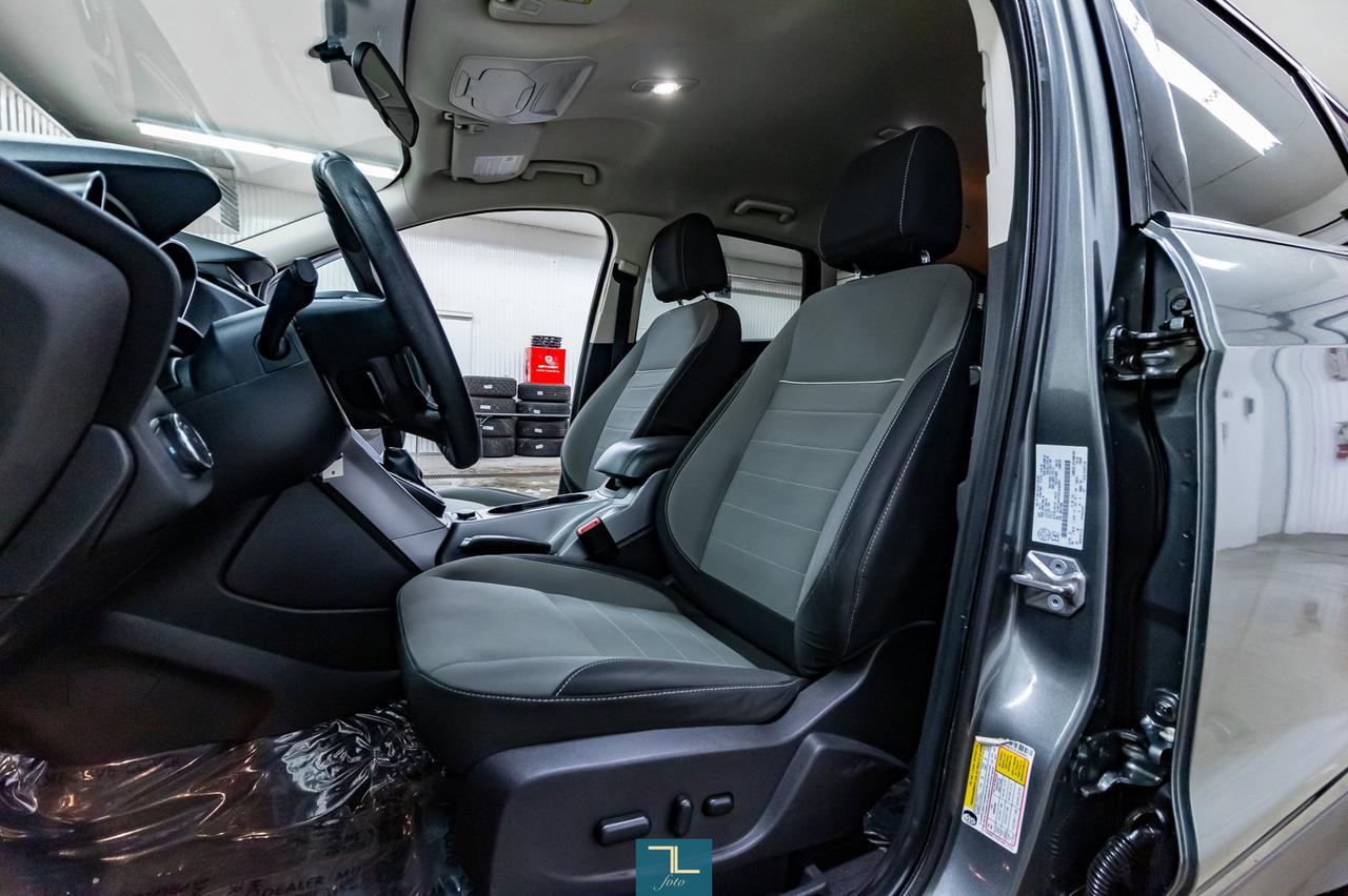 2014 Ford Escape AWD SE BCam Red Deer AB