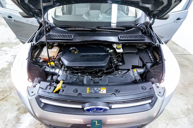 2014 Ford Escape AWD SE BCam Red Deer AB