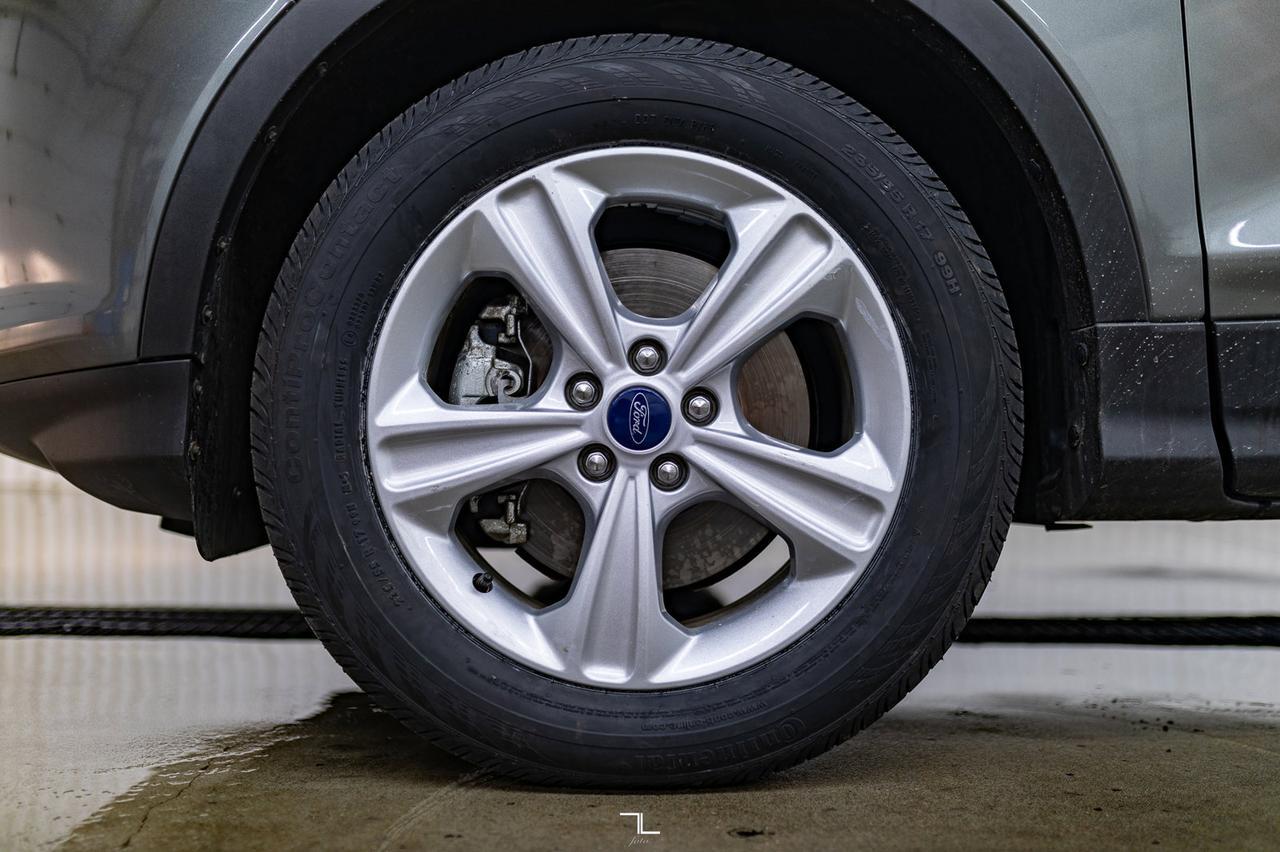 2014 Ford Escape AWD SE Leather BCam Red Deer AB