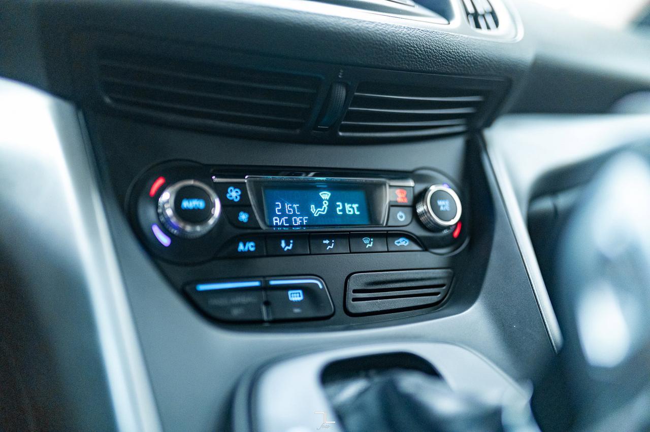 2014 Ford Escape AWD SE Leather BCam Red Deer AB