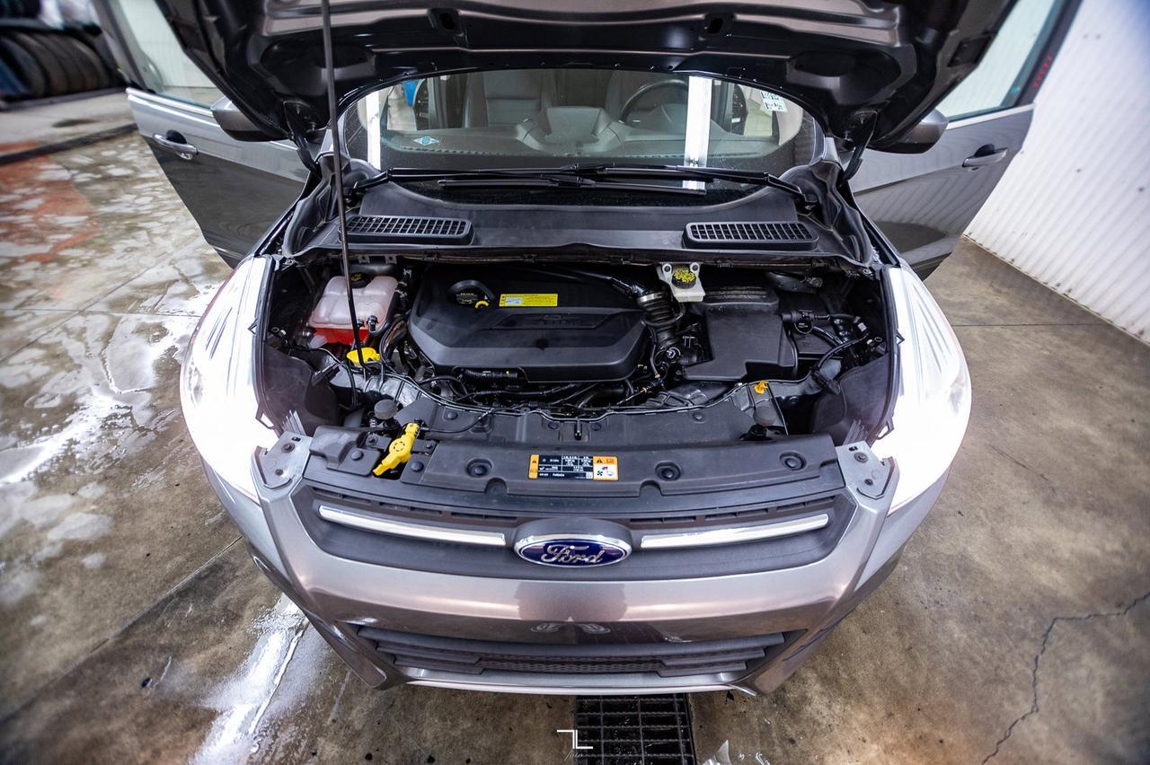 2014 Ford Escape AWD SE Leather BCam Red Deer AB