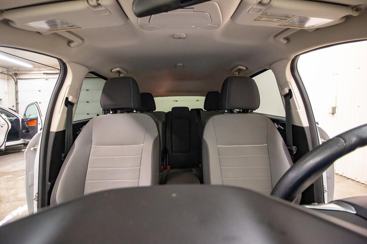 2014 Ford Escape AWD SE Nav BCam Red Deer AB