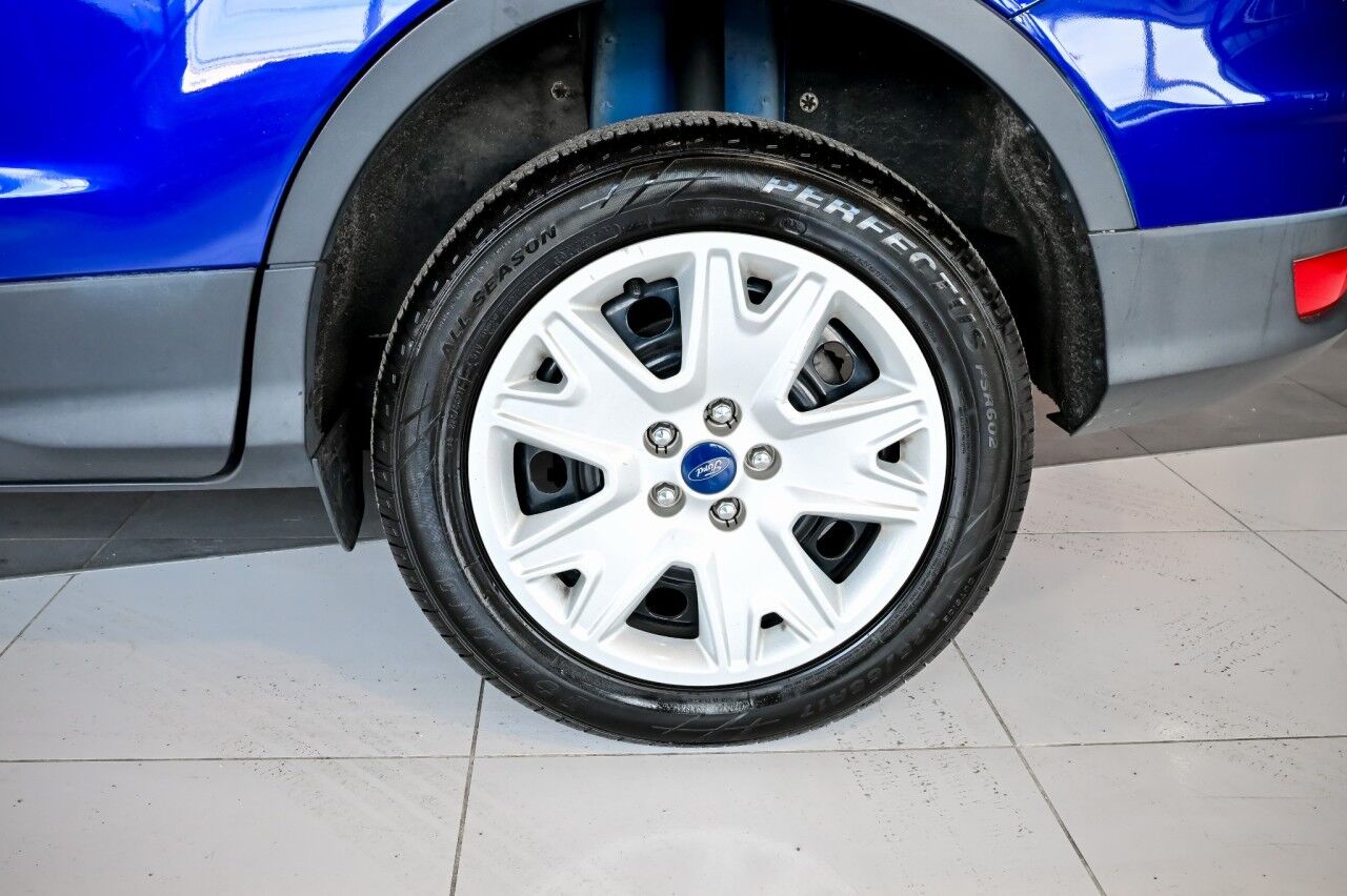 2014 Ford Escape S Springfield NJ