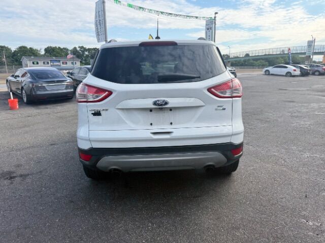 2014 Ford Escape SE East Islip NY