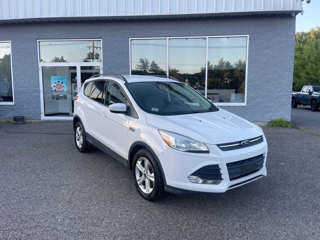 2014 Ford Escape SE Orange MA