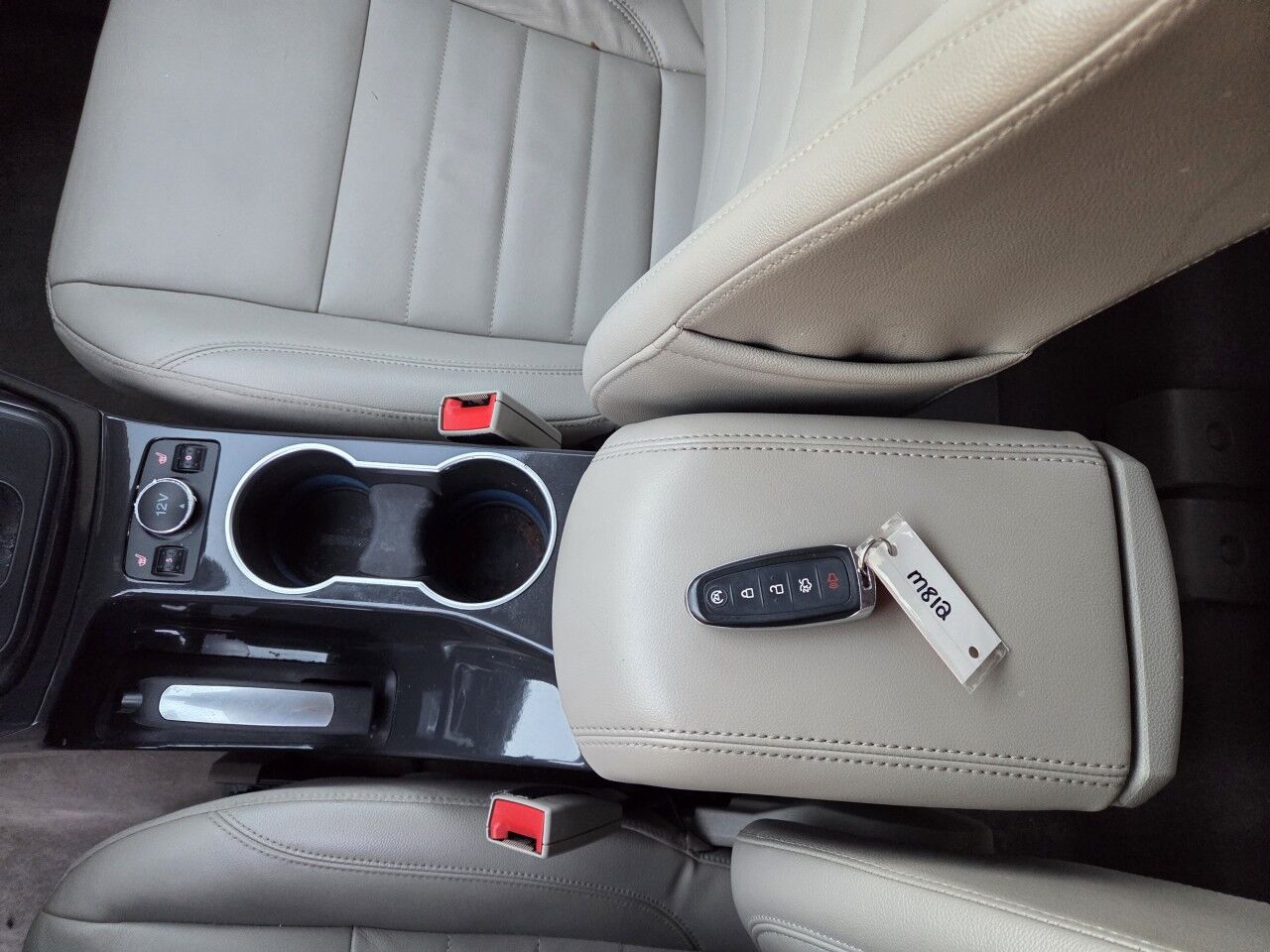 2014 Ford Escape Titanium Charlton MA