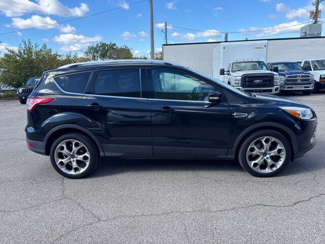 2014 Ford Escape Titanium photo 4