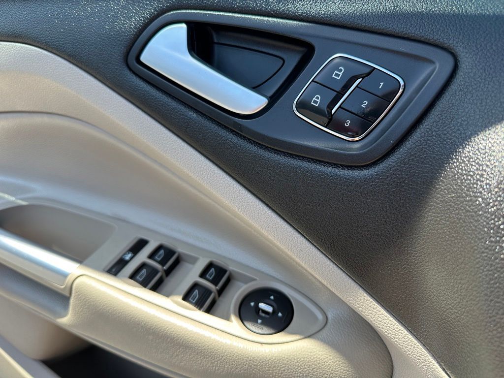 2014 Ford Escape Titanium Tucson AZ