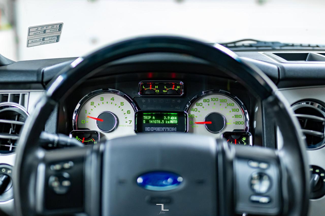 2014 Ford Expedition Max AWD Limited Leather Roof Nav BCam Red Deer AB