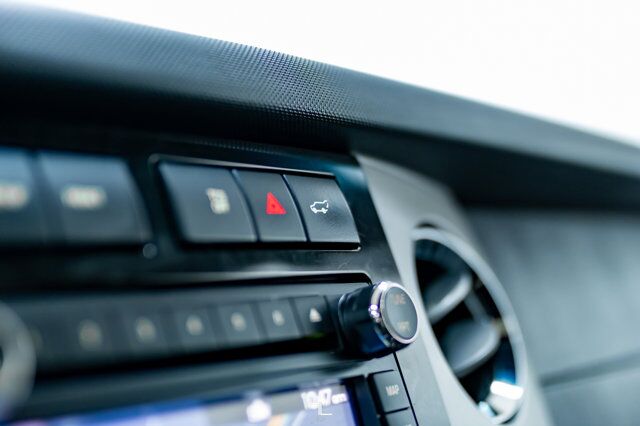 2014 Ford Expedition Max AWD Limited Leather Roof Nav BCam Red Deer AB